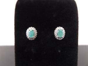 .925 Sterling Silver Oval Cut Jade Post Earrings