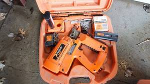 lot 40 image: PASLODE Impulse Straight finish nailer