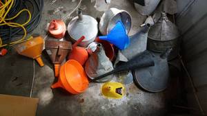 lot 48 image: Fun lot of funnels