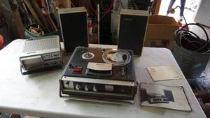 lot 69 image: Way coolvintage portable Sony voice recorder, portable TV radio alarm clock