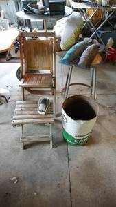 lot 125 image: Vintage wood folding chair, collapsible short side table, Armour lard tin can, steel workbench stool etc.