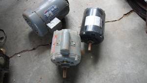 lot 147 image: Lot of three motors Delta, Dayton and Doerr