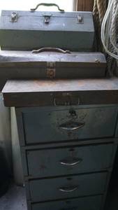 lot 151 image: Steel tool chests, four drawer steel cabinet