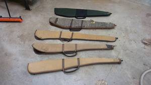 lot 187 image: Assorted lot of five vintage rifle carrying cases
