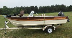 1983 Smoker Craft 16 Boat W Trailer