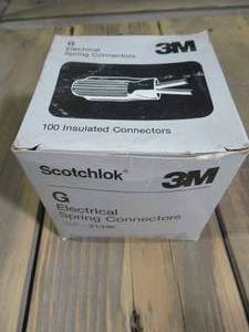 lot 90 image: 3M Scotchlok Electrical Spring Connectors-Pack of 100