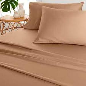 lot 35 image: Full size bed sheets