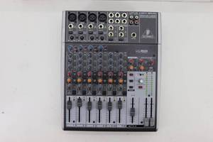 Behringer Xenyx 1204 USB Mixer
