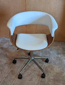 Mid Century Style Rolling Office Chair