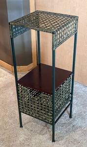 Green Wicker Accent StandTable