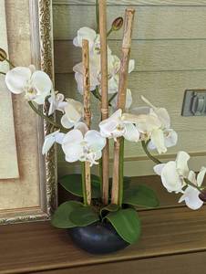 Decorative Print and Faux Floral Arrangements