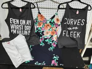 New Juniors Fashions Size 14