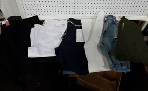 New Juniors Fashions Size 22
