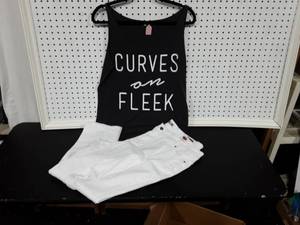 New Juniors Fashions Size 243X