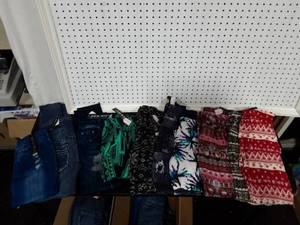 Assorted Juniors Leggings-One Size (New) 10 Pair