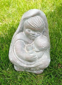 Mother & Child Outdoor Garden Figurine