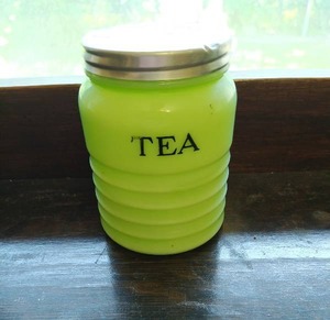 Jadeite Tea container