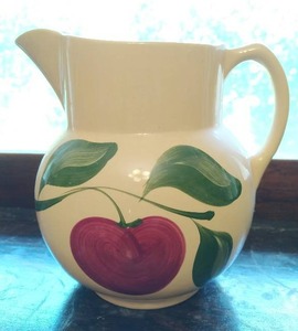 Watt U.S.A. pitcher