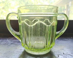 Vintage Depression Glass Sugar Dish With Double Handle