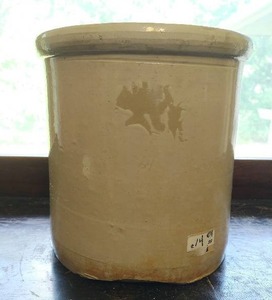 Vintage 2 gallon Red Wing Crock