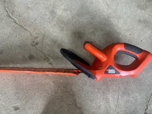 Black & Decker Hedge Trimmer
