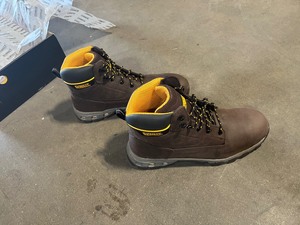 DEWALT Mens Halogen 6 in. Work Boots - Steel Toe - Brown Crazy Horse Size 13(W)