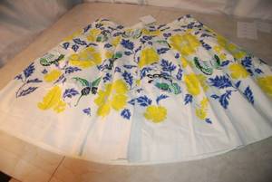 lot 26 image: Talbots Skirt