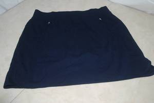 lot 57 image: Talbots Tennis Skirt