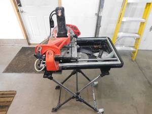 Husky Wet Tile Saw