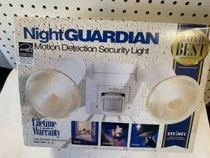 NEW MOTION DETECTION, SECURITY LIGHT