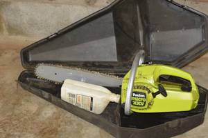 lot 19 image: Poulan Micro XXV Chainsaw