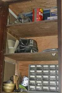 lot 49 image: upper cabinet contents
