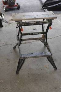 lot 57 image: Workmate 350 portable work bench