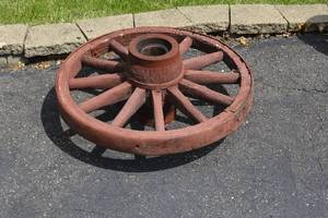 lot 77 image: Large Wheel