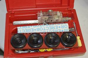 lot 138A image: Erector Set