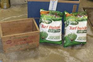 lot 112 image: turf builder and wood box