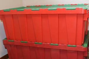 lot 215 image: 2 storage totes - empty