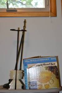 lot 220 image: Tiki book ends (heavy) punch bowl set and fireplace tools