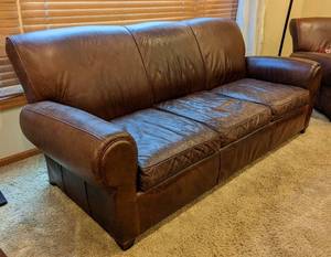 lot 3 image: Pottery Barn by Mitchell Gold Leather Sofa