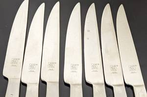 lot 42 image: J. A. Henckels Steak Knife Set