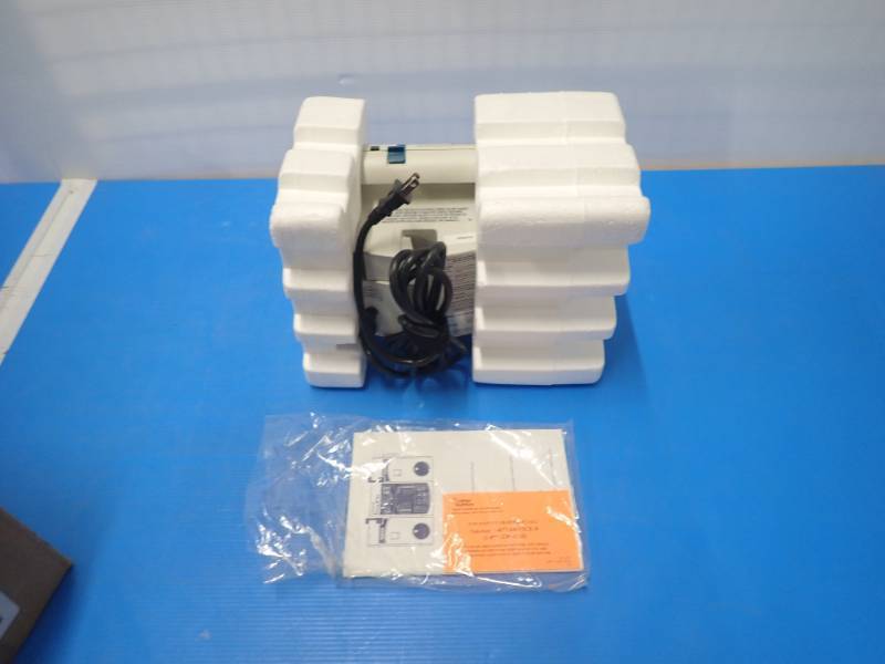 lot 22 image: Compat&nbspDualFlo 199255 Enteral Feeding Pump