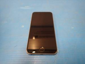 lot 51 image: Apple&nbspiPhone 6s A1688  32GB of storage  Verizon Carrier (unlocked) &nbspcracked camera cover  no charger
