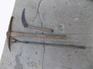 Vintage lawn tools