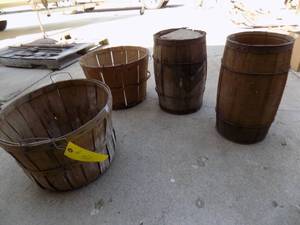 Wicker basketsnail kegs