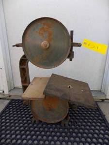 Small bandsaw
