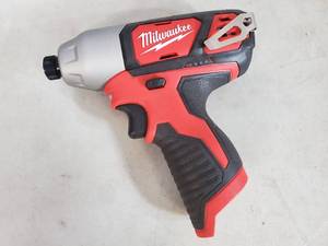 Milwaukee M12 Lithium-Ion Cordless 14 in. Hex Impact