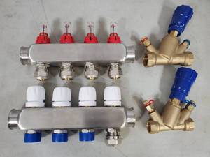 Pair of 4 Loop Manifolds for Floor Heat Wirsbo  Pex Systems