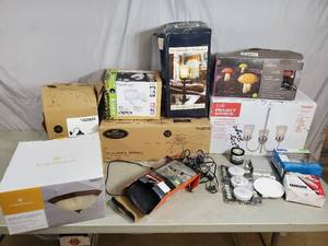 Customer Return Light Fixtures - Take What You Want
