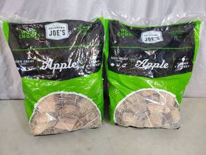 2 Bags of Oklahoma Joes Apple Smoking Wood Chunks