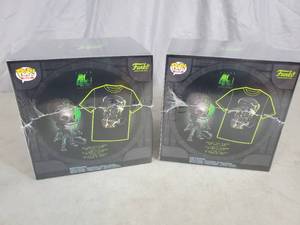 2 New Funko Pop 40th Anniversary Alien Collector Sets